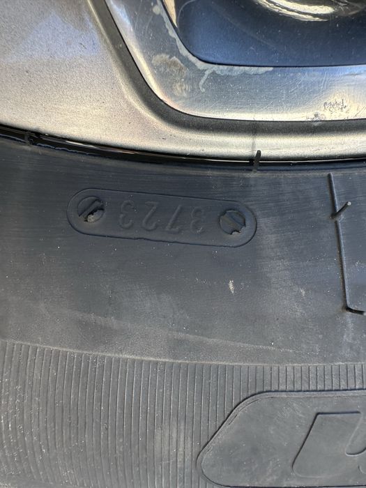 Зимові шини Suv winter з дисками Jeep. 255/55 R18 109V.