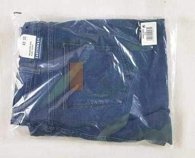 Męskie jeansy Wrangler Frontier - Relaxed Straight W16VKP117 - W42/L32