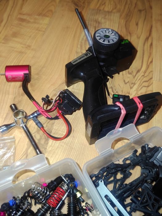 Złom modelarski rc 1:10 axial himoto hpi hobby