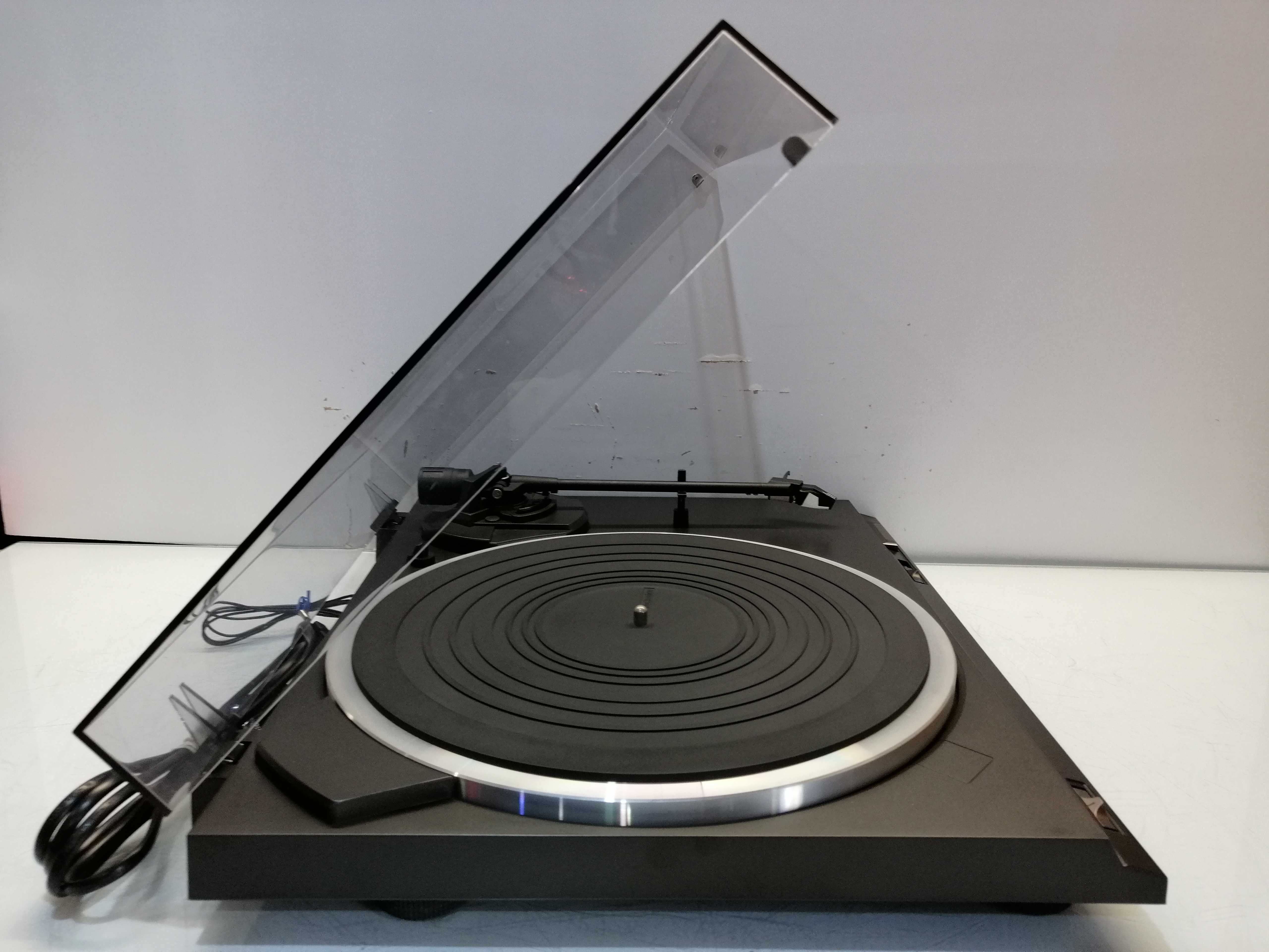 Gramofon Technics SL-BD20