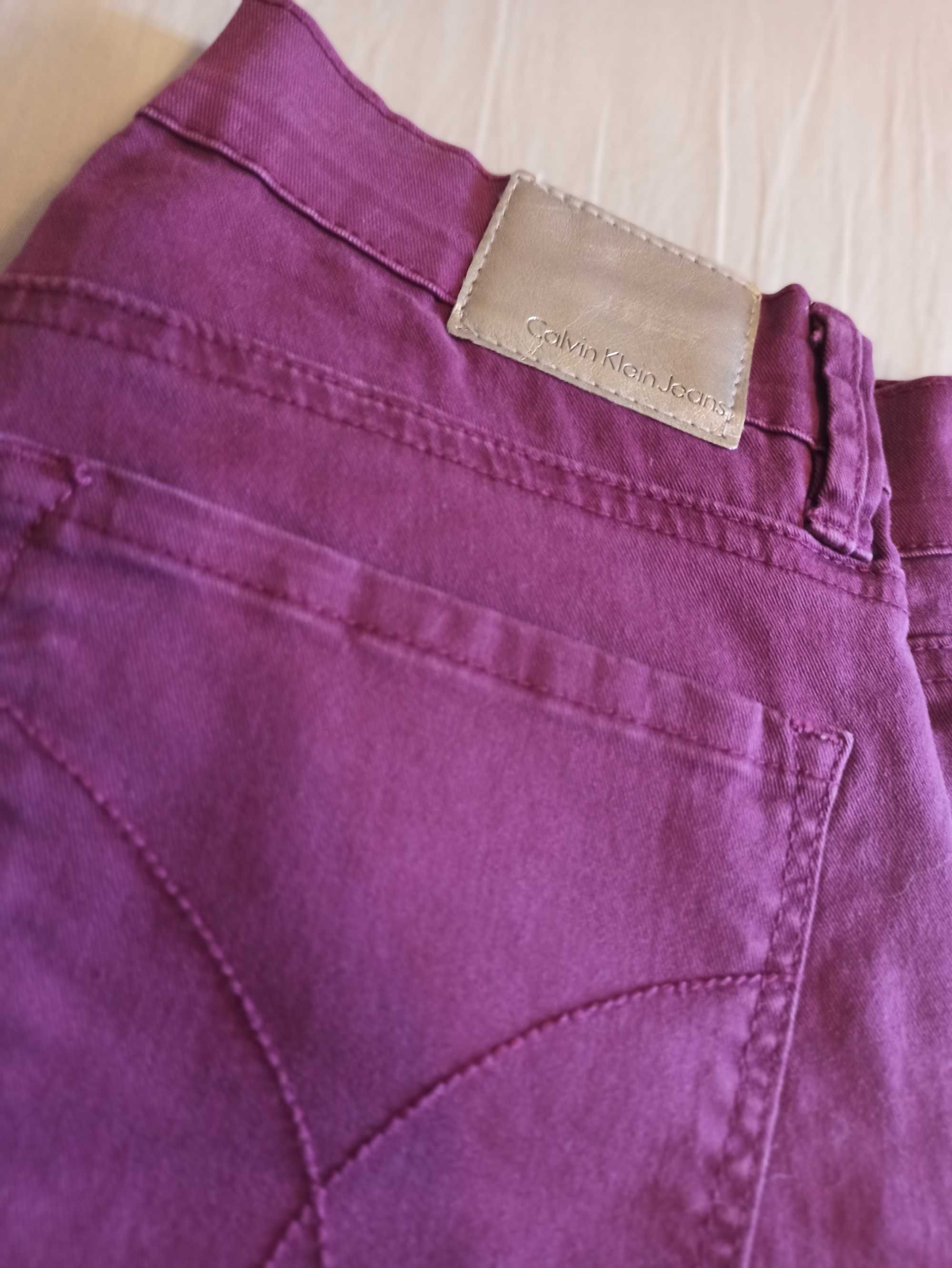 Bootcut bubblebutt Calvin Klein Jeans Limited edition XS spodnie