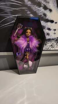 Clawdeen wolf HC