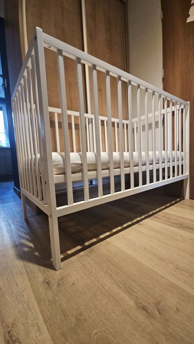 Łóżeczko dziecięce 120x60 z materacem