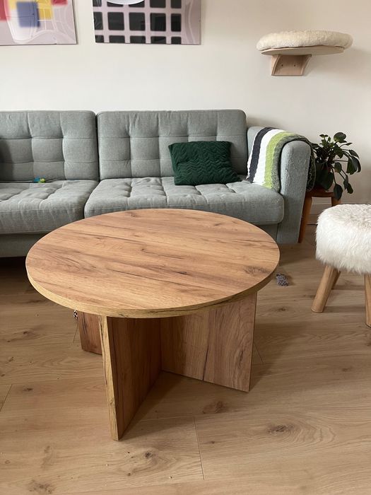 Stolik kawowy w idealnym stanie