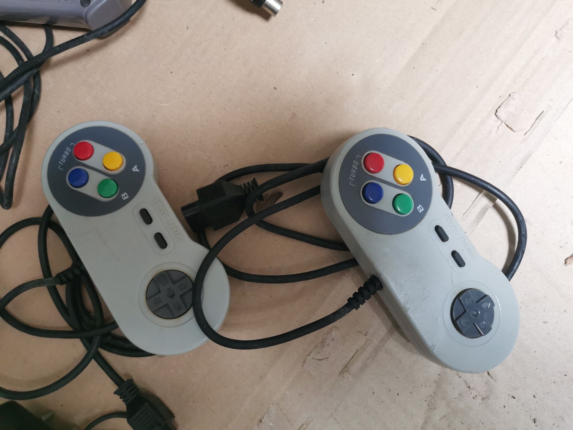 Consola Super Com entertainment computer system 72
