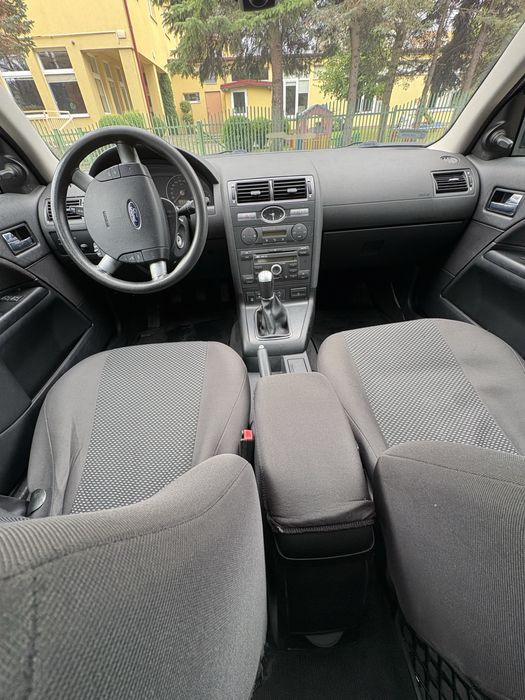 Ford mondeo mk3 2005r
