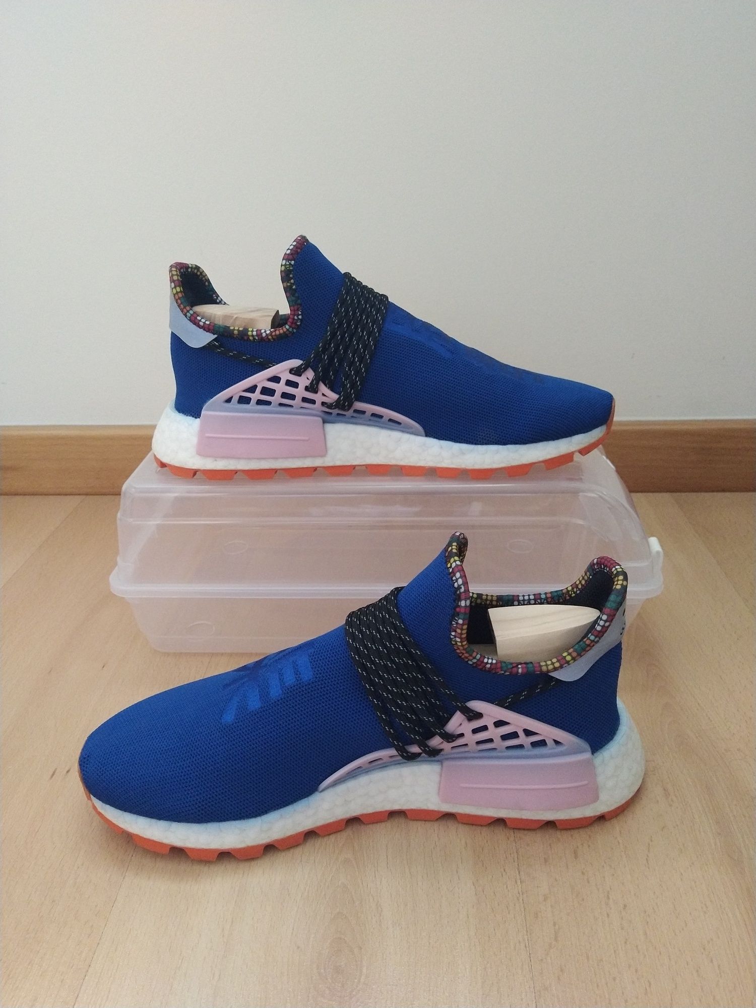 Adidas Human Race - 42 2/3 - Powder Blue