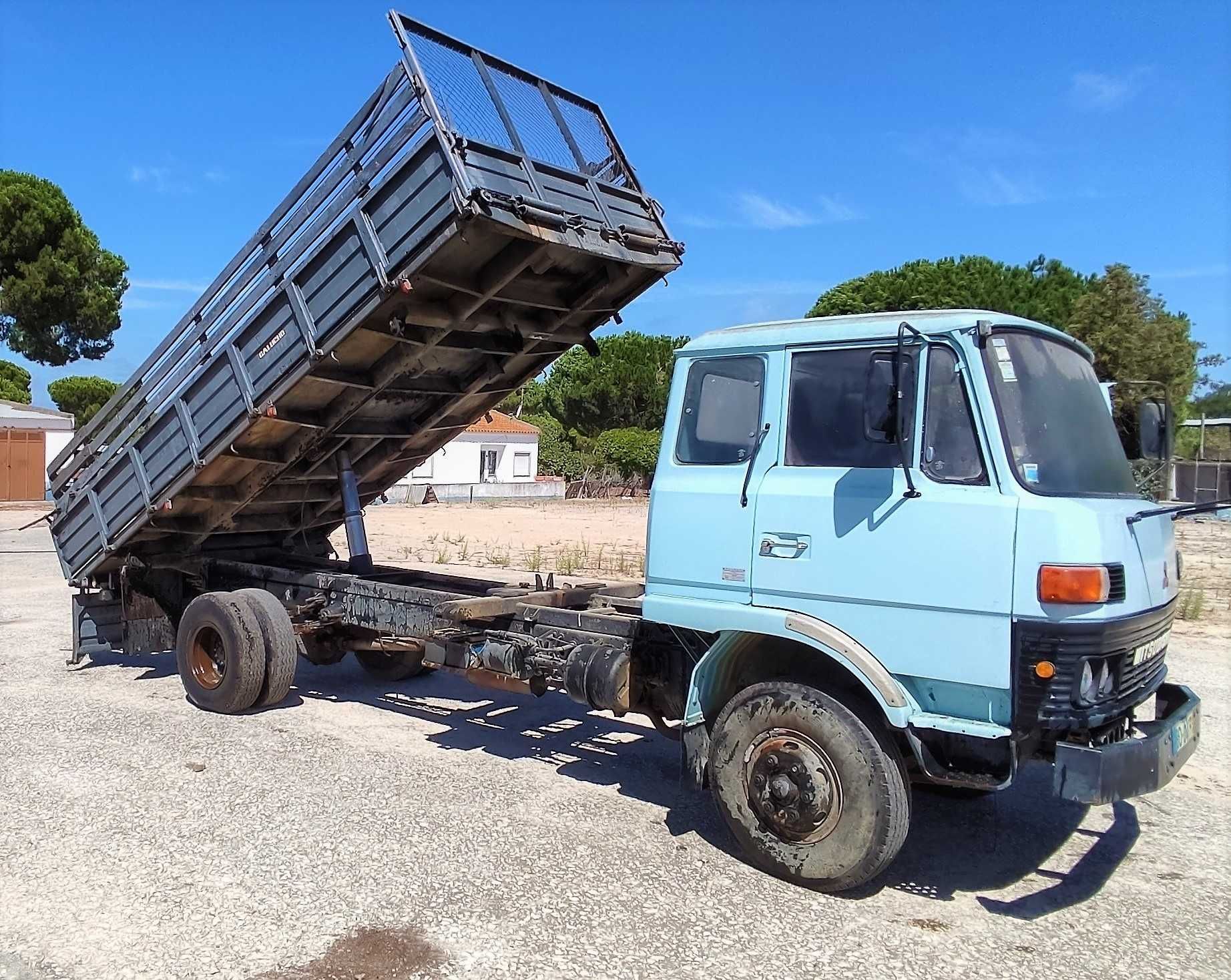 Camião - Mitsubishi Fuso FK102HL