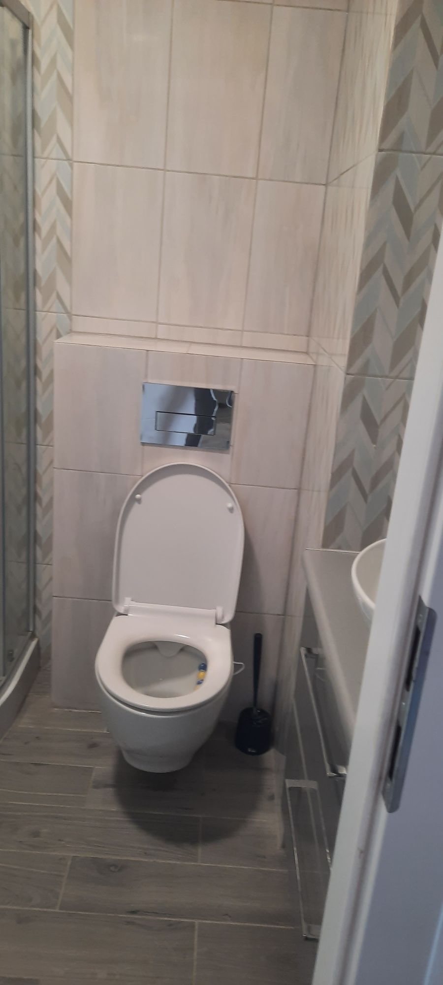 Do wynajęcia nowa kawalerka z balkonem