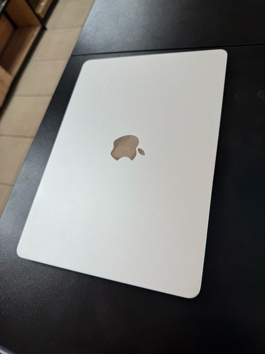 Macbook a2681 icloud