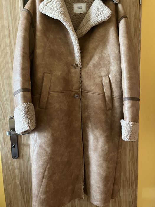 Płaszcz teddy baranek House karmelowy oversize S/M