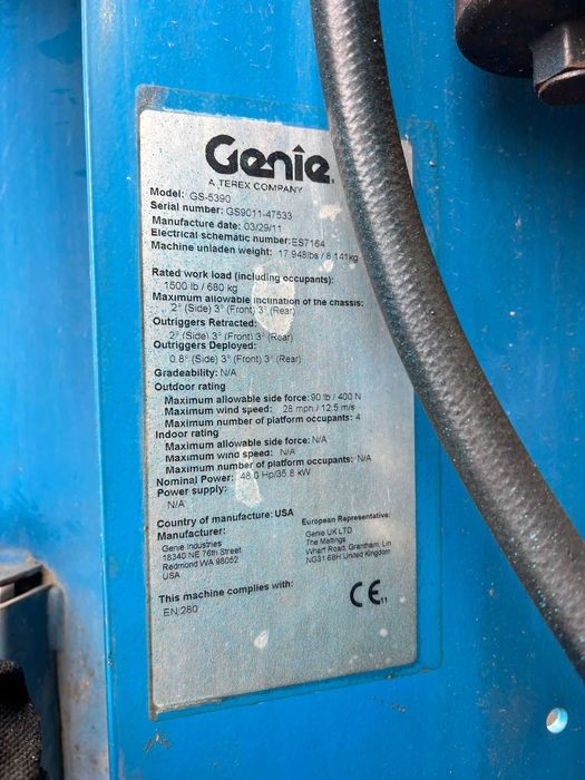 Tesoura Diesel Genie 18m