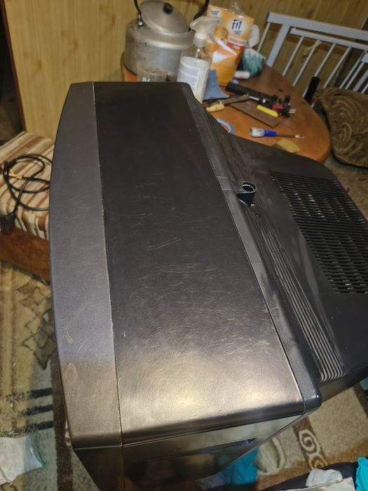 Telewizor Sony Trinitron KV-2184MT (21") – idealny do retro PS1/Pegasu