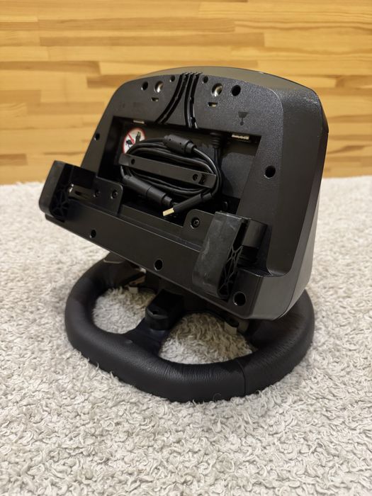 Хороший стан. Ігрове кермо Logitech g920 PC/XBOX