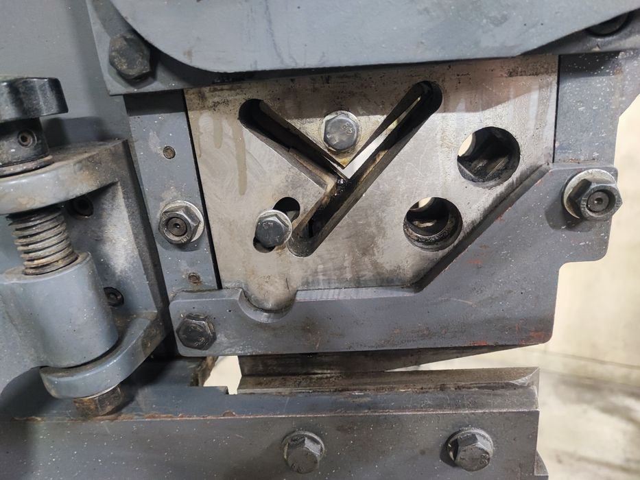 Nozyce gilotynowe, gilotyna Cormak