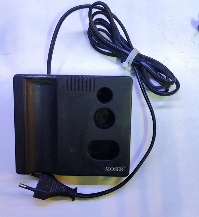 Stacja ładująca ładowarka Moser typ. 1854