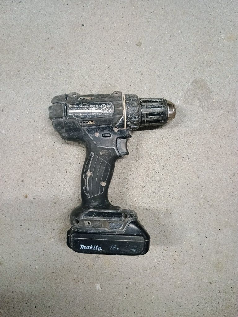 Wkrętarka Makita DDF 482 + Aku 18 V li-ion
