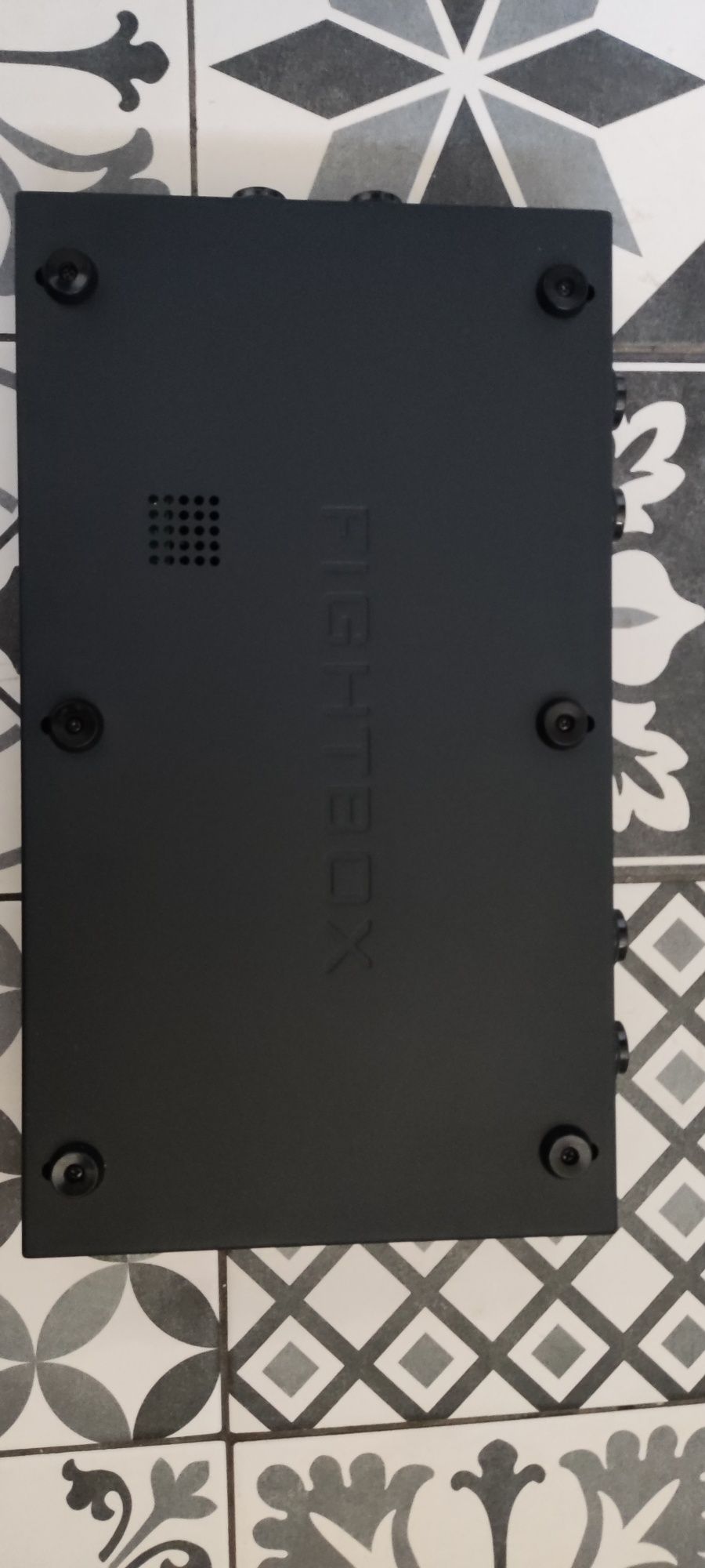 Kontroler FightBox F4