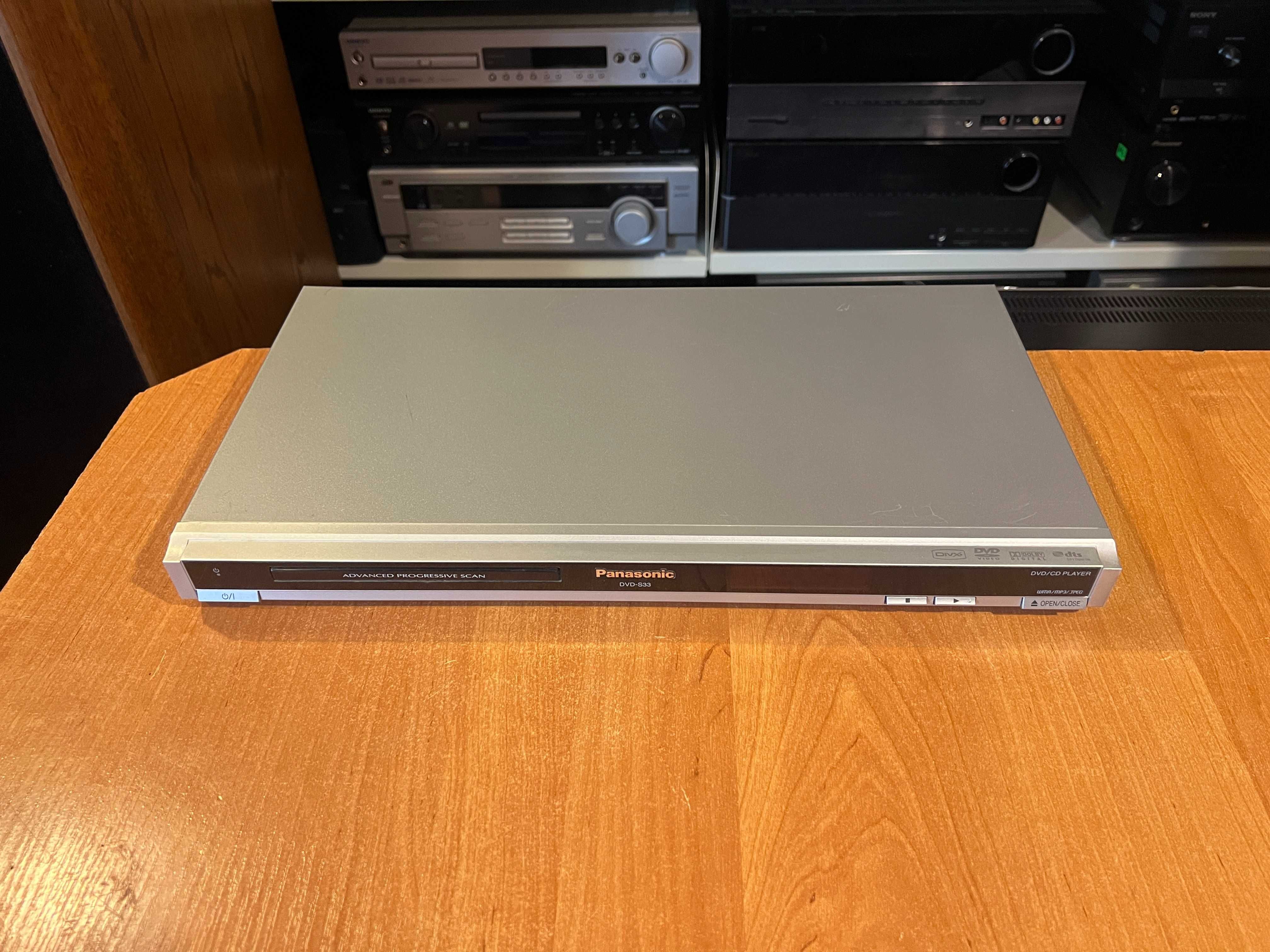 Odtwarzacz płyt CD/DVD Panasonic DVD-S33 Audio Room