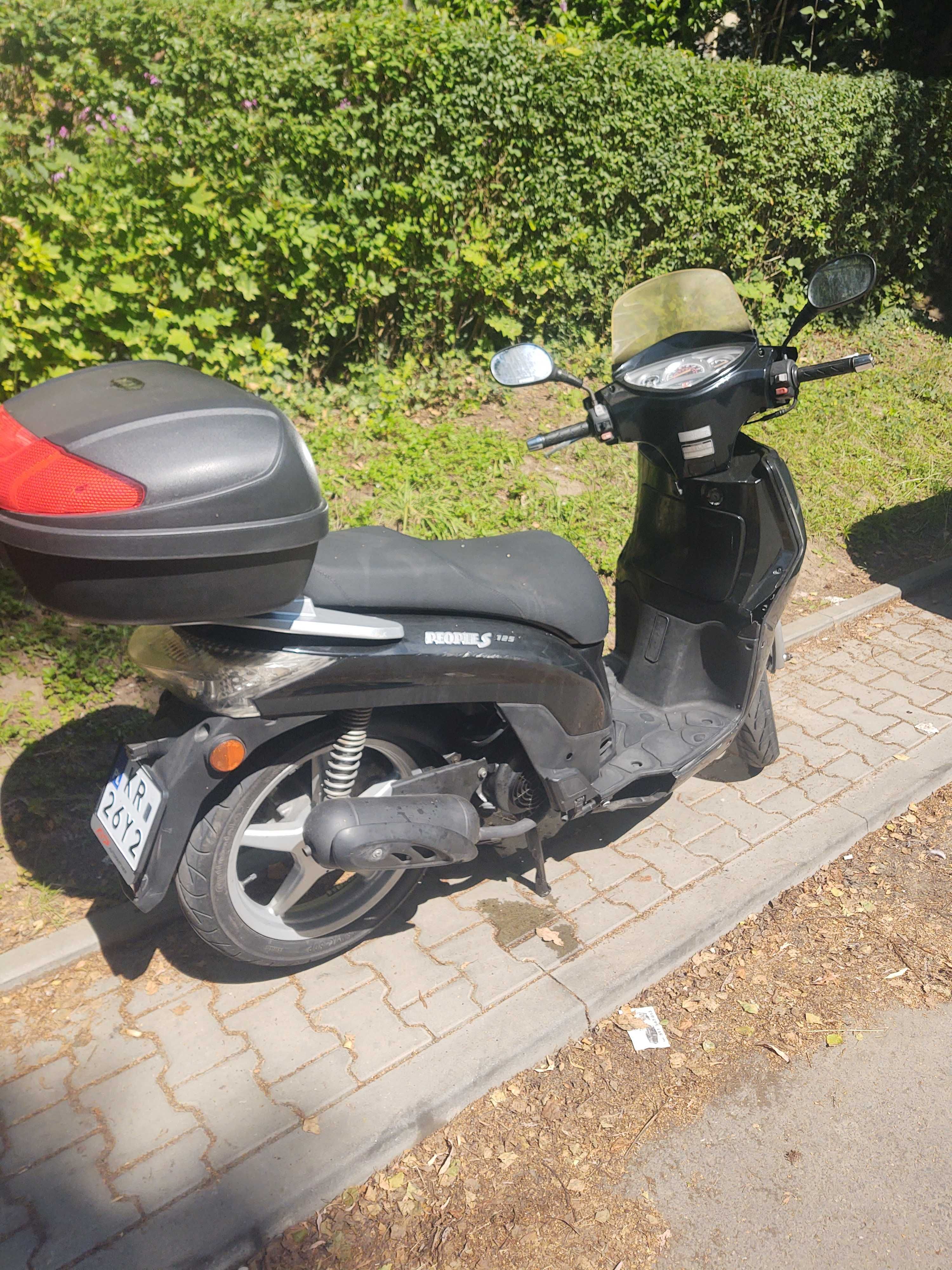 Sprzedam skuter Kymco 125 koreańczyk na hondzie