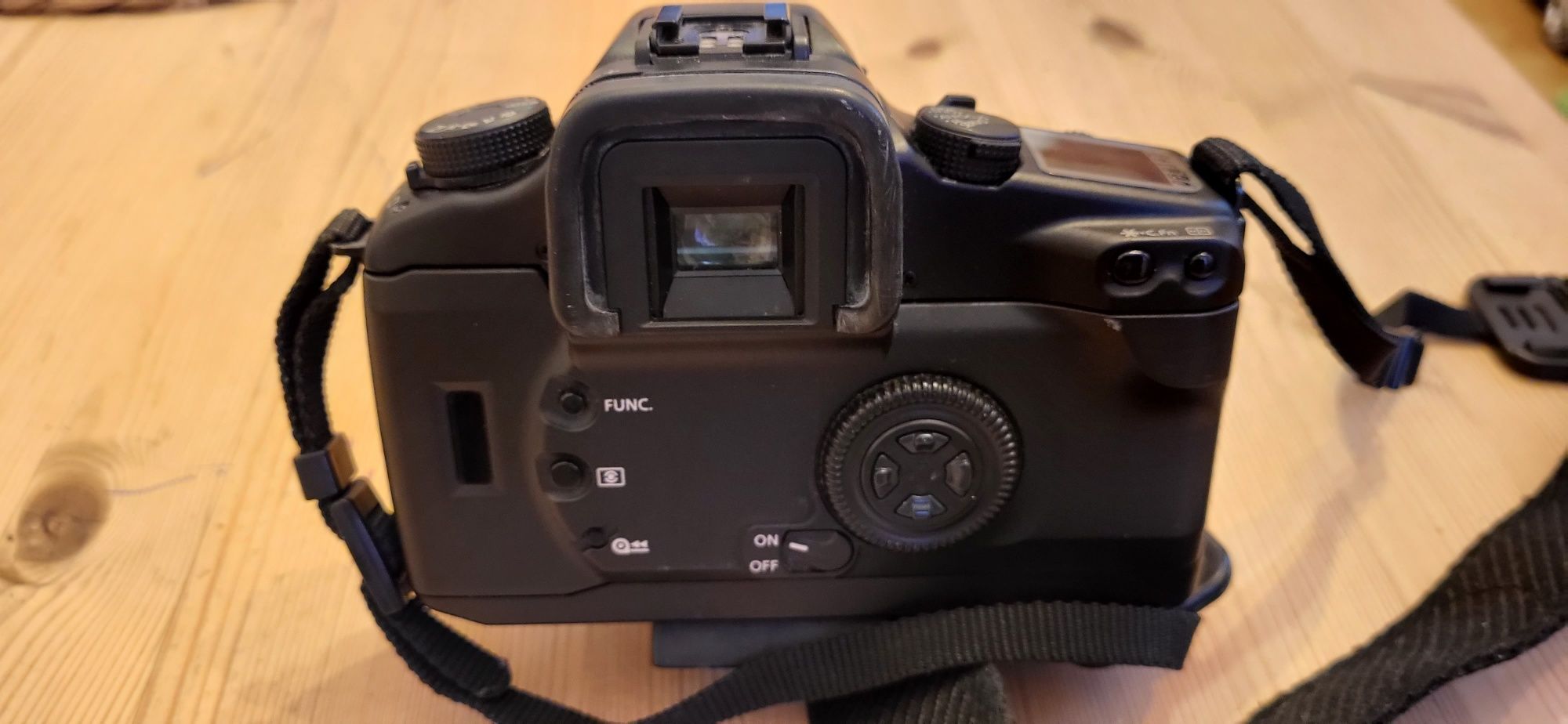 Canon EOS Elan 7e
