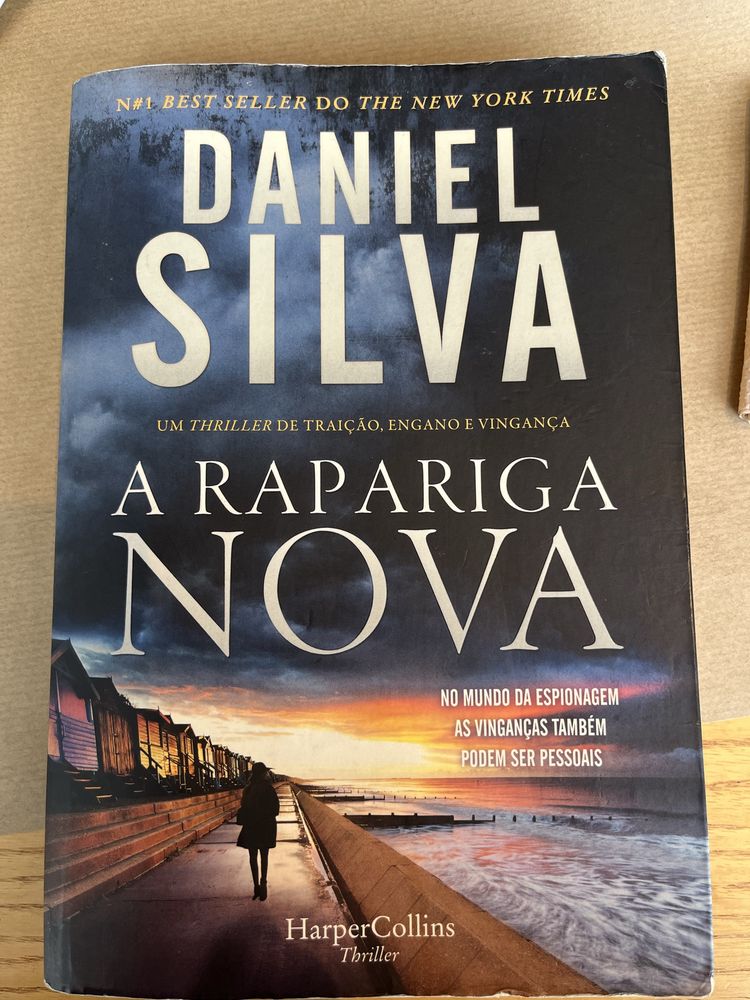 Livro a rapariga nova daniel silva