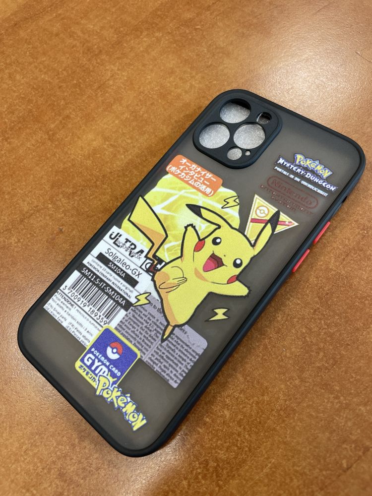 Super etui iPhone 12 PRO pikachu