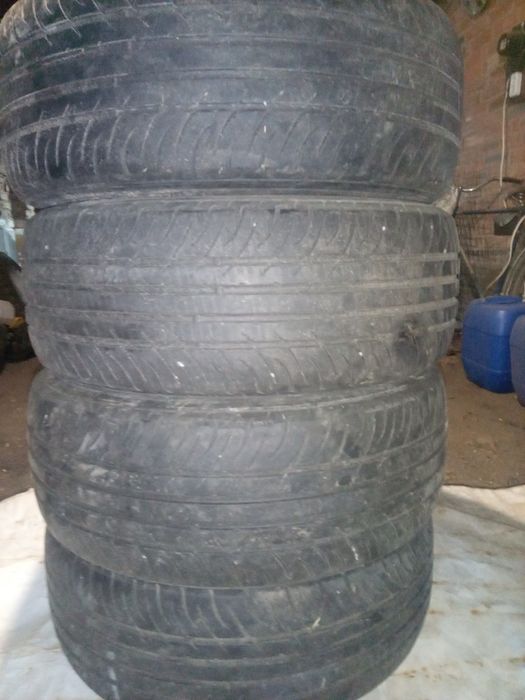 Шині літні Kumho ecsta spt r16