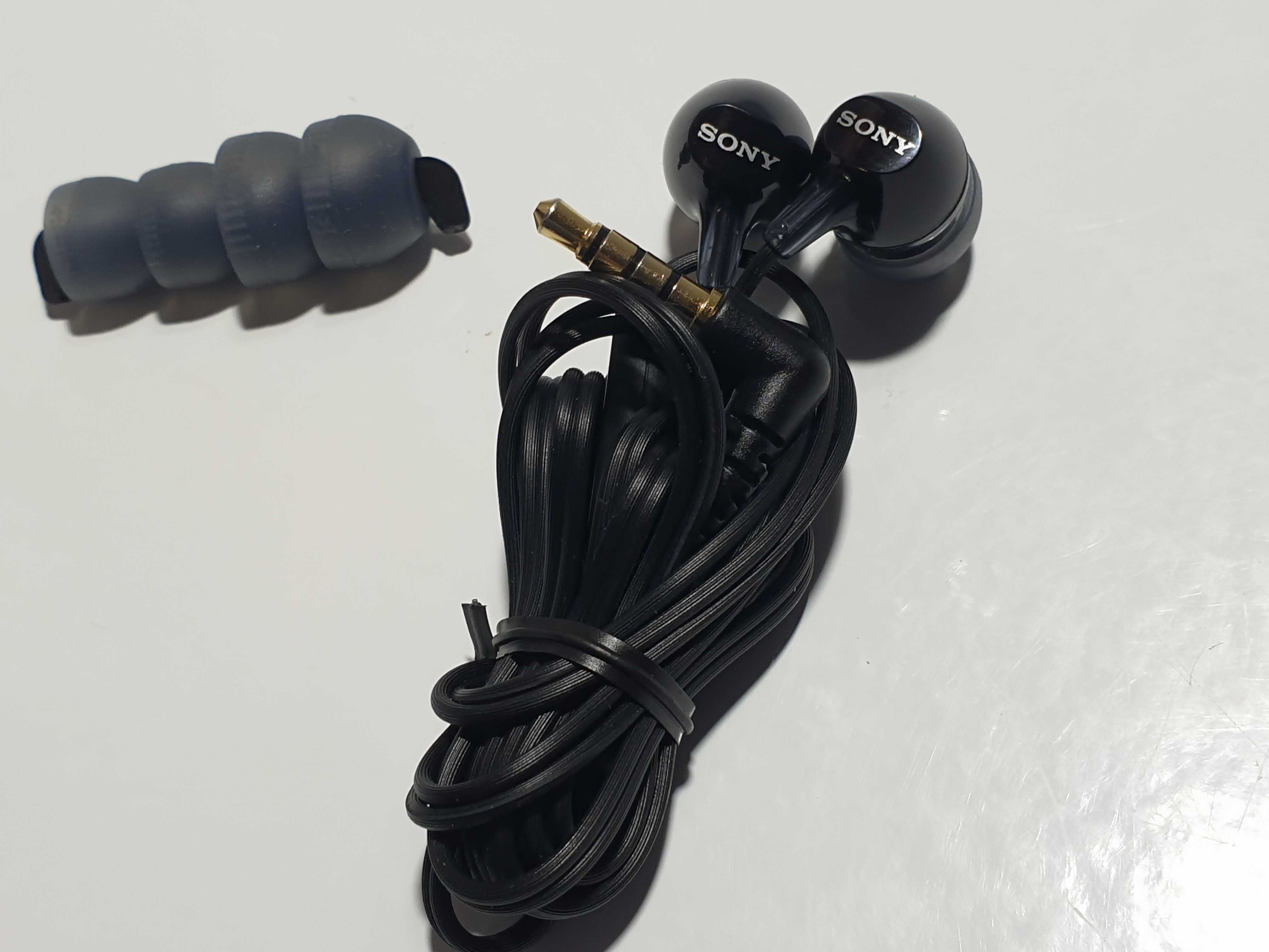 навушники SONY MDR-EX15AP + мікрофон