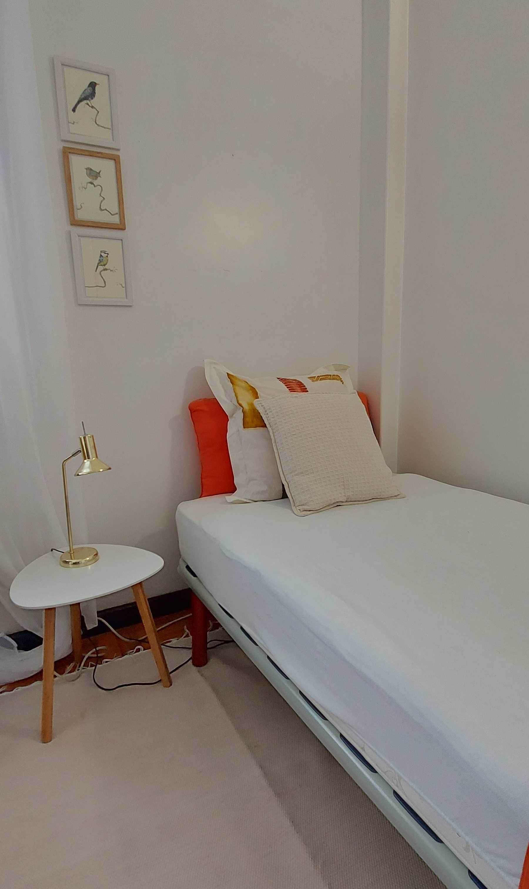 Quarto com casa de banho privativa