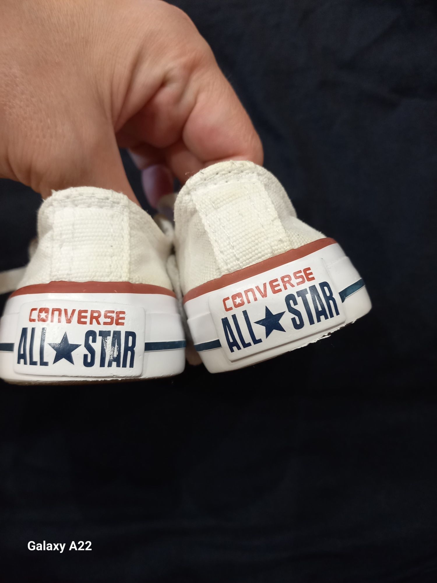 Детские converse 22-23 размер.