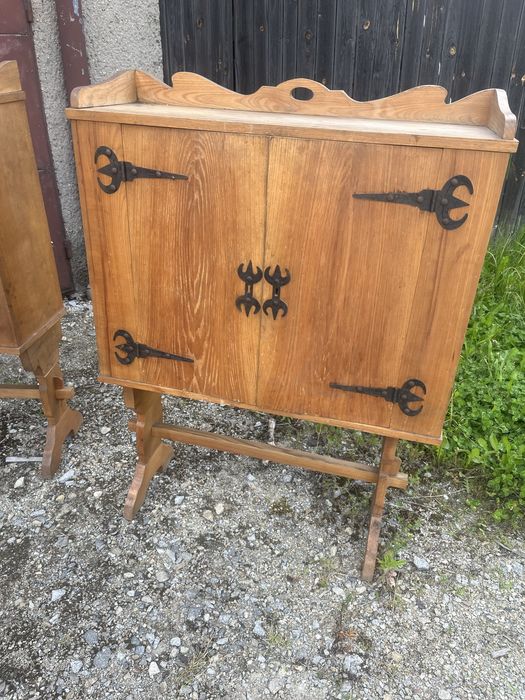 Zestaw mebli kuchennych Cepelia PRL - 2 komody, stolik, 4 krzesla