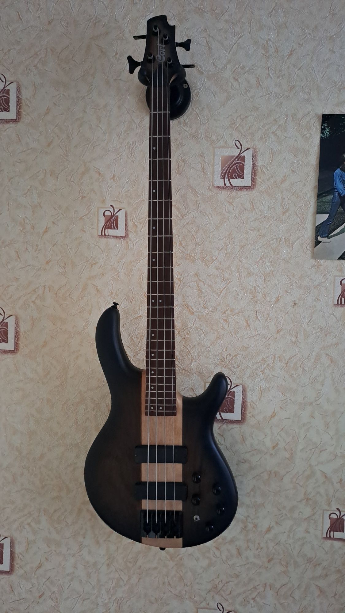 басс гітара CORT C4 Plus OVMH