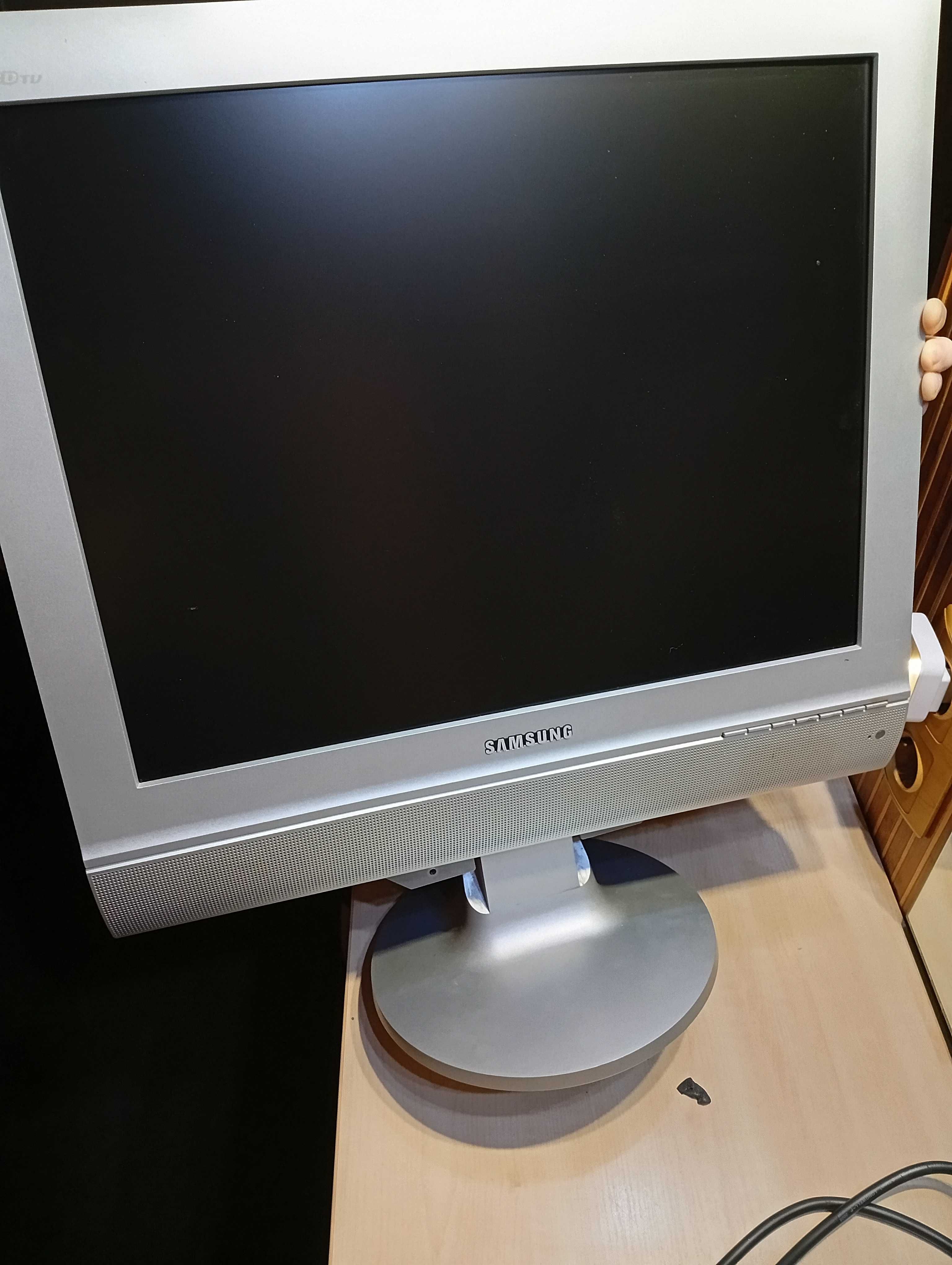 Телевизор Samsung LW-20M22CP