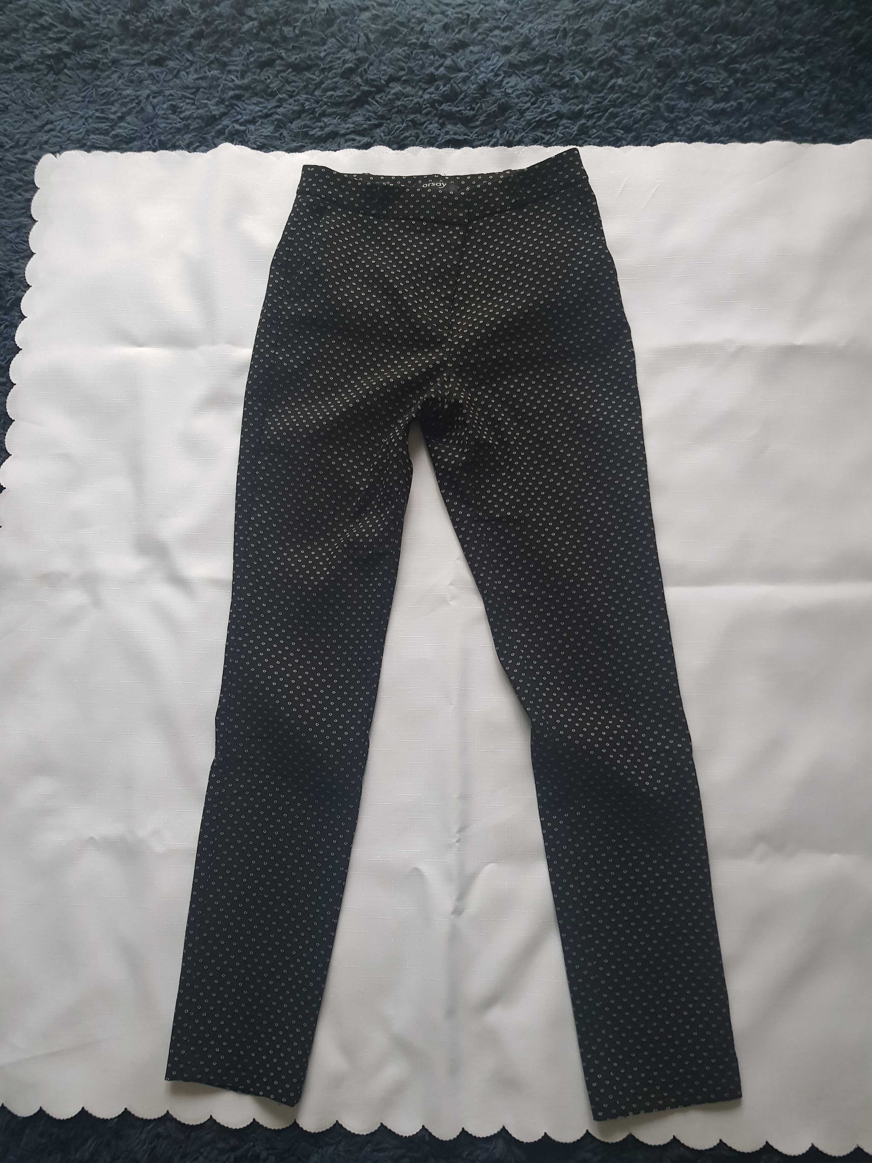 Orsay spodnie czarne w kropki białe roz.34