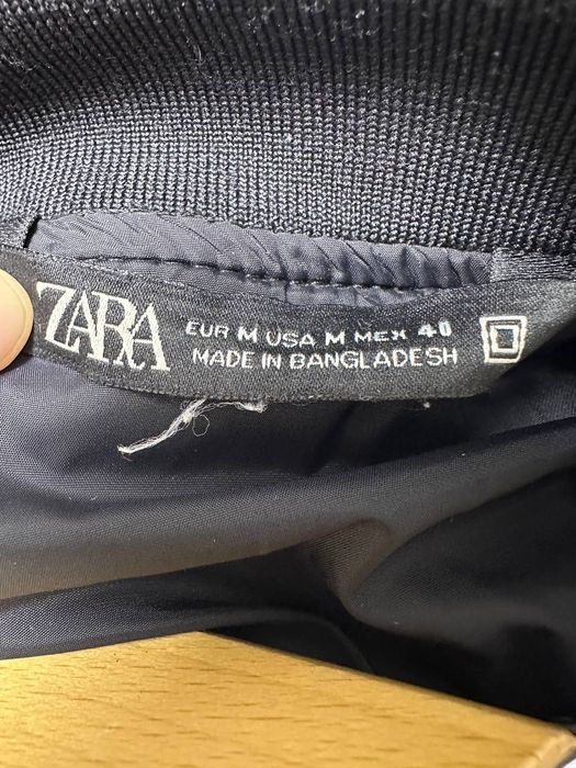 Жилетка Zara  чорна