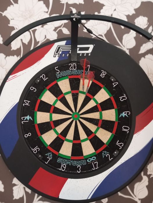 Tarcza dart mission + oswietlenie