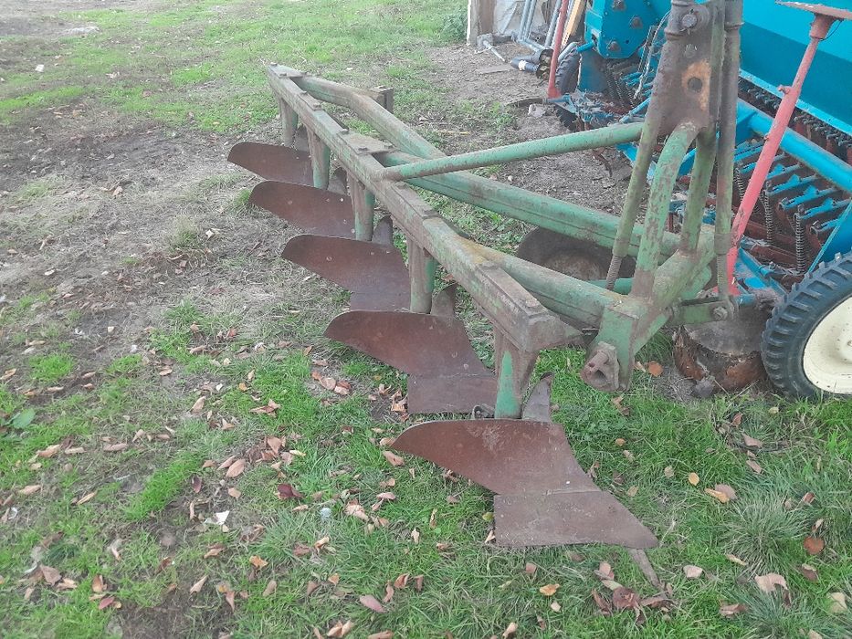 Pług 5 skibowy do podorywki