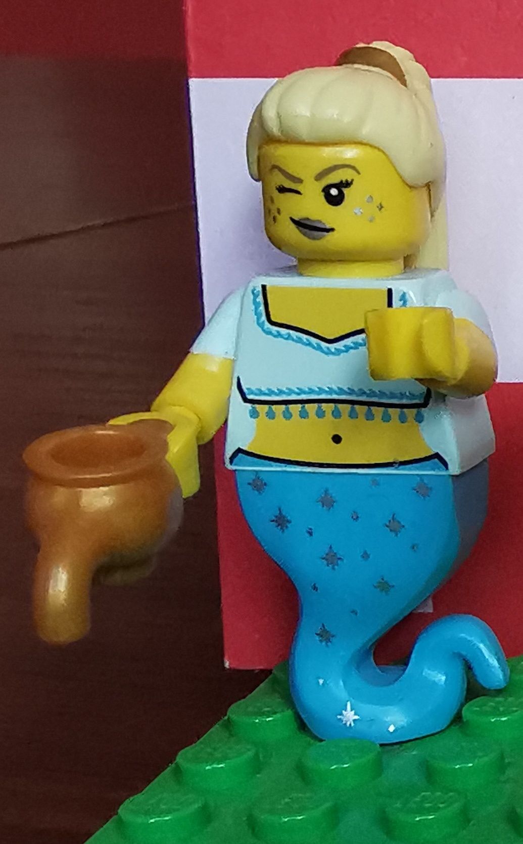 Lego minifigures minifigurki kobieta dżin