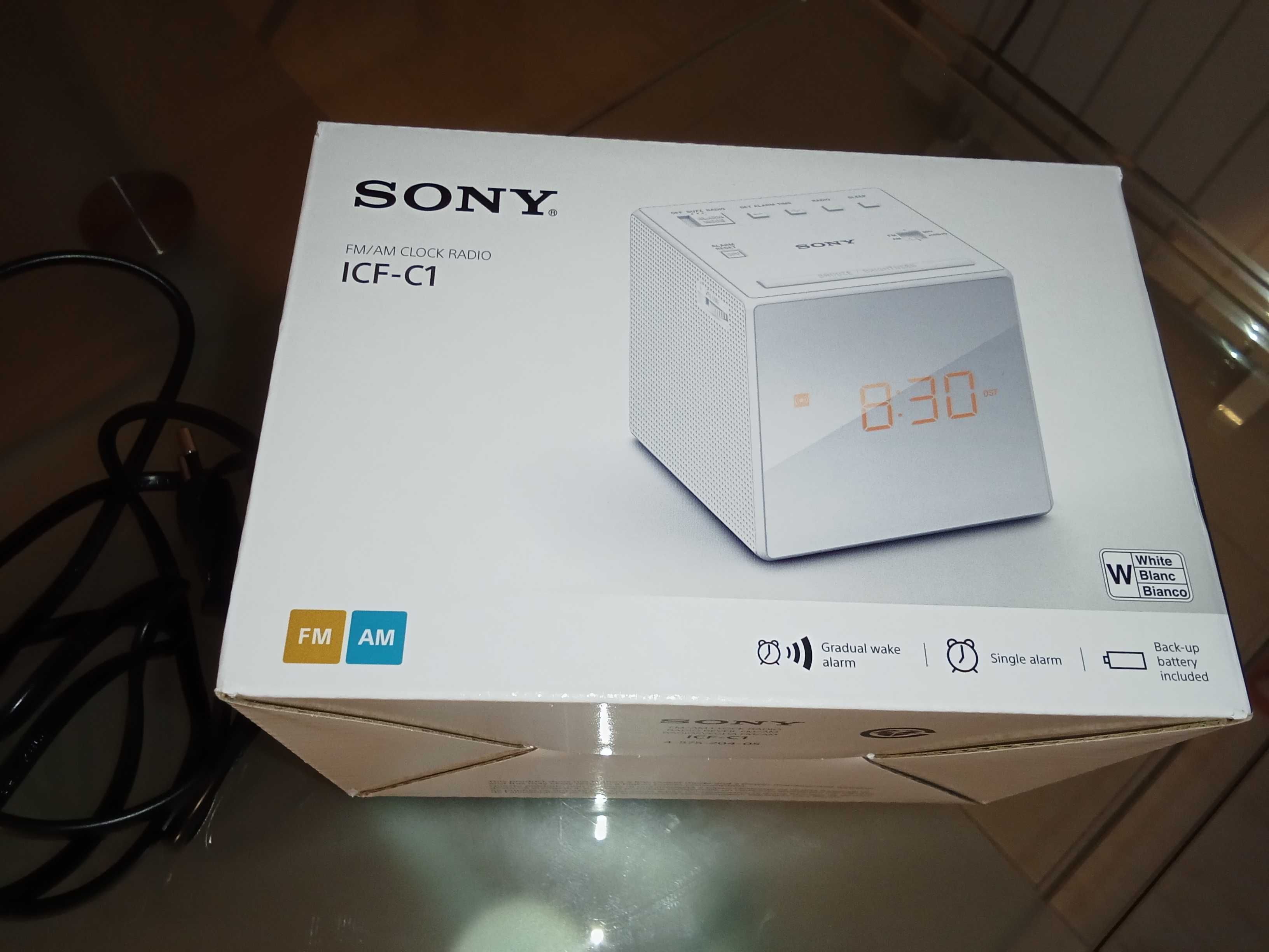 Rádio Despertador SONY ICF-C1W (Branco - Digital - Alarme Duplo -