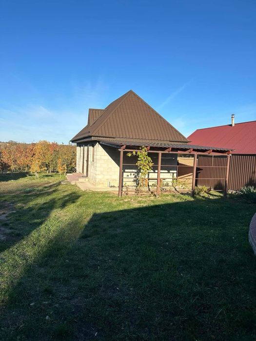 Тарасівка. Продаж будинку з виходом до водосховища