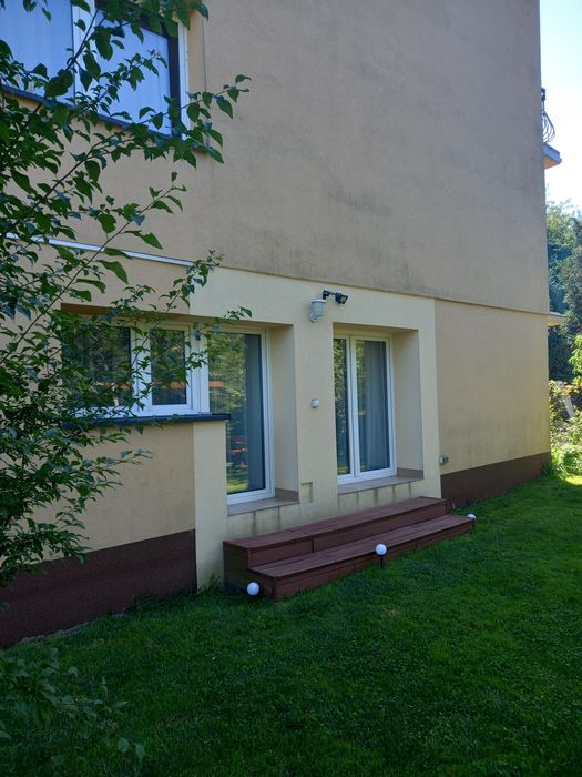 Kraków komfortowe pokoje-noclegi.3 Pokojowy apartament do 9 osób.Od