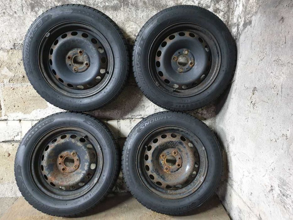Felgi stalowe koła Fiat R14 4x98 opony zimowe 175/65R14
