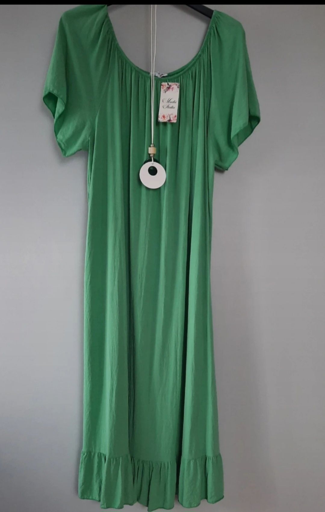 Sukienka Nowa z wisiorkiem rozmiar uniwersalny biust 140cm Wiskoza
