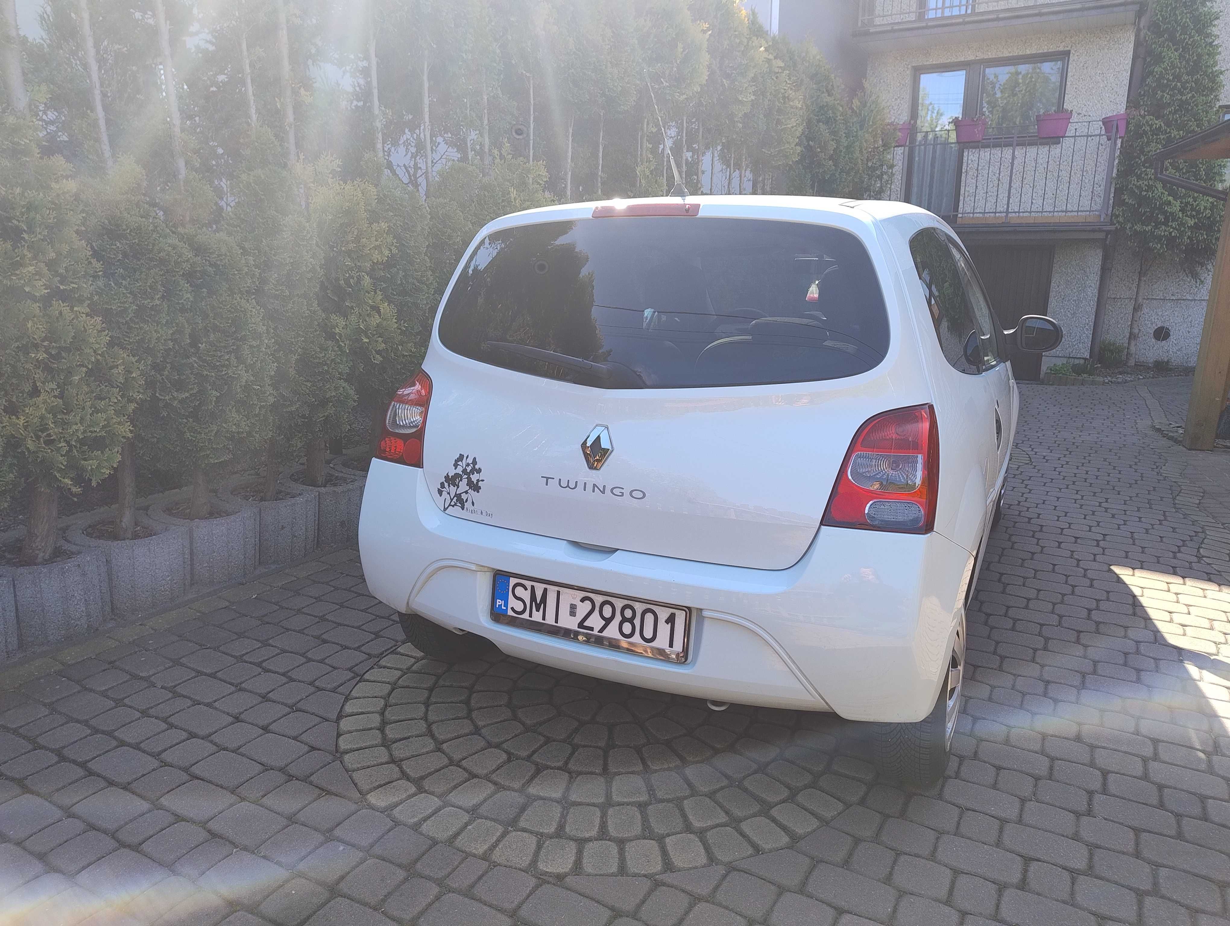 Renault Twingo 2009r 1,2 Benz Panorama dach