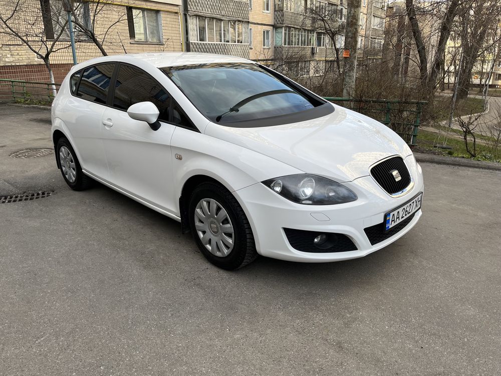 Seat Leon 2011, 1.4 бензин