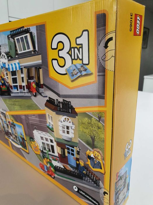 LEGO Creator 3 w 1 31065 - Dom przy ulicy Parkowej