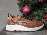 Via Milano  Italy   sneakersy damskie 39.5