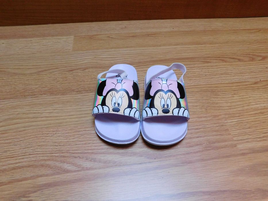 Sandália Manuel Chicco - Tamanho 23 e Disney Baby - T. 24