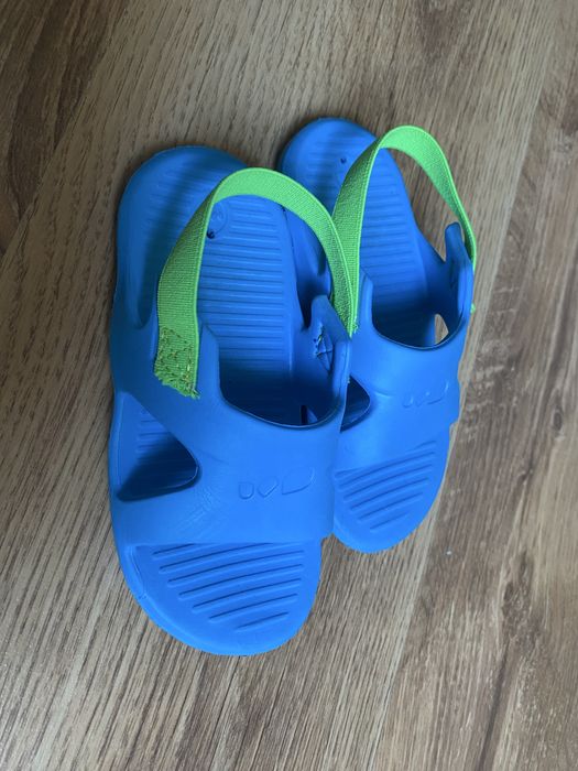 Klapki basenowe Nabaiji rozmiar 23 24